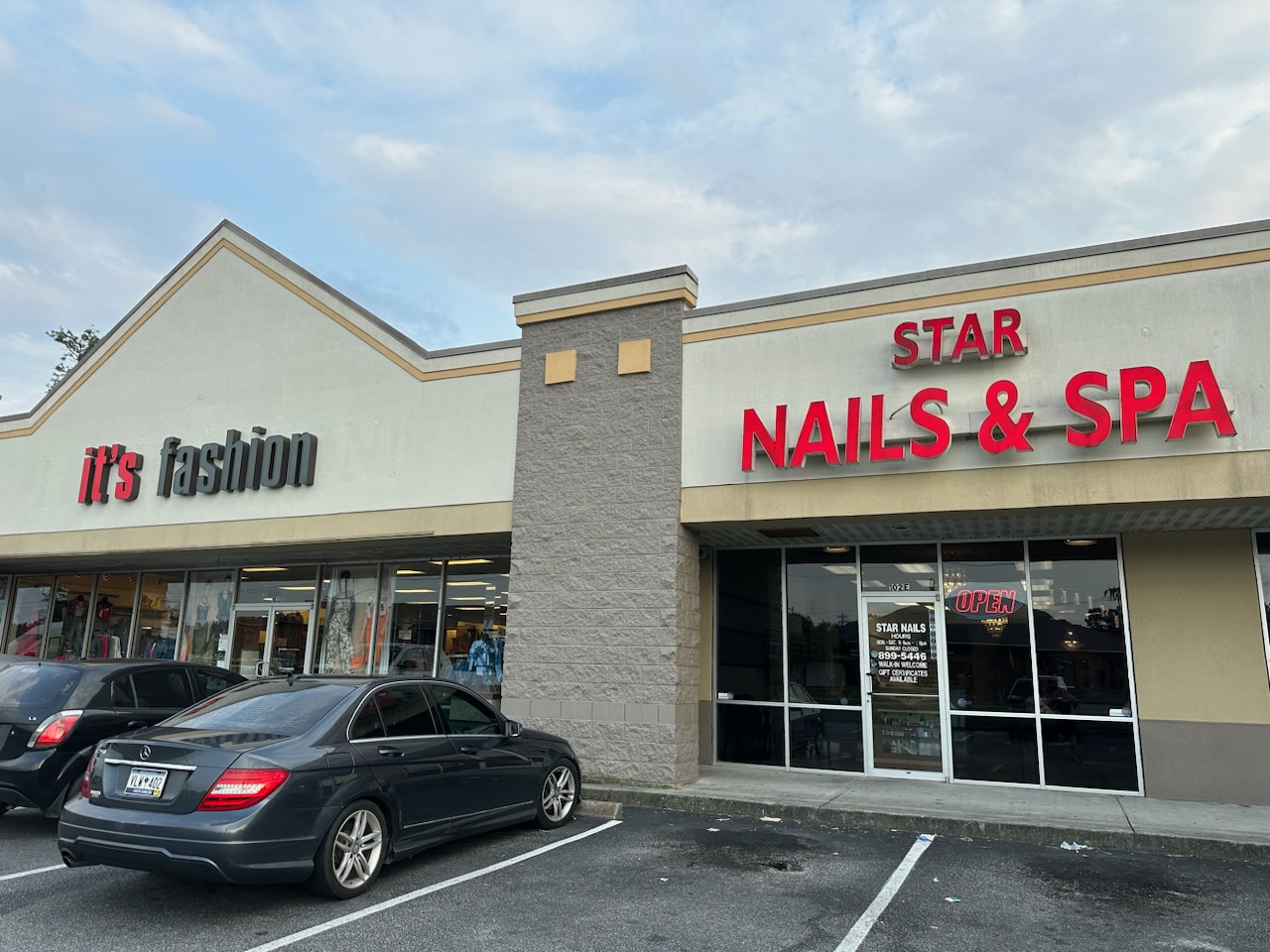 Star Nails & Spa nail photo 3